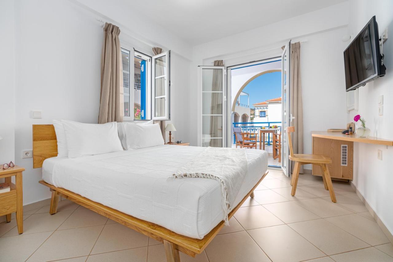 Agia Pelagia  Pelagia Aphrodite Hotel מראה חיצוני תמונה